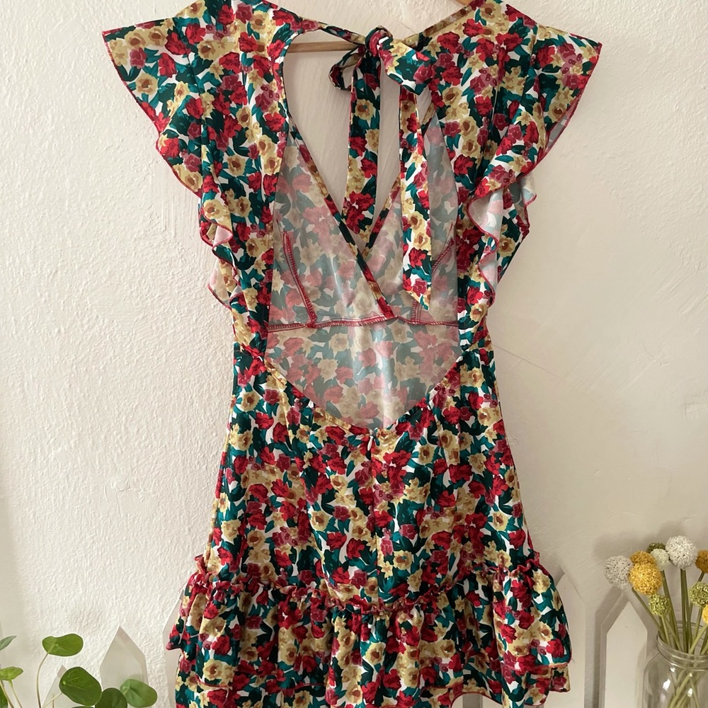 Mini backless dress - Picture 2 of 2
